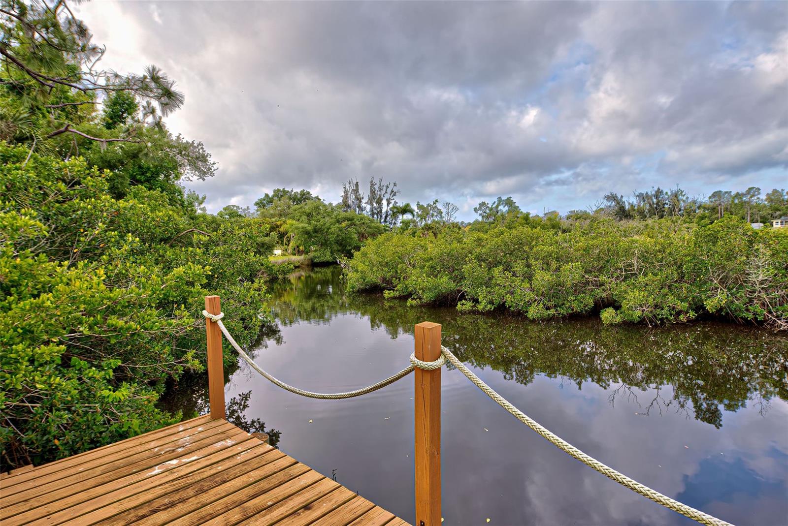 110 S OXFORD DR, ENGLEWOOD, FL, 34223