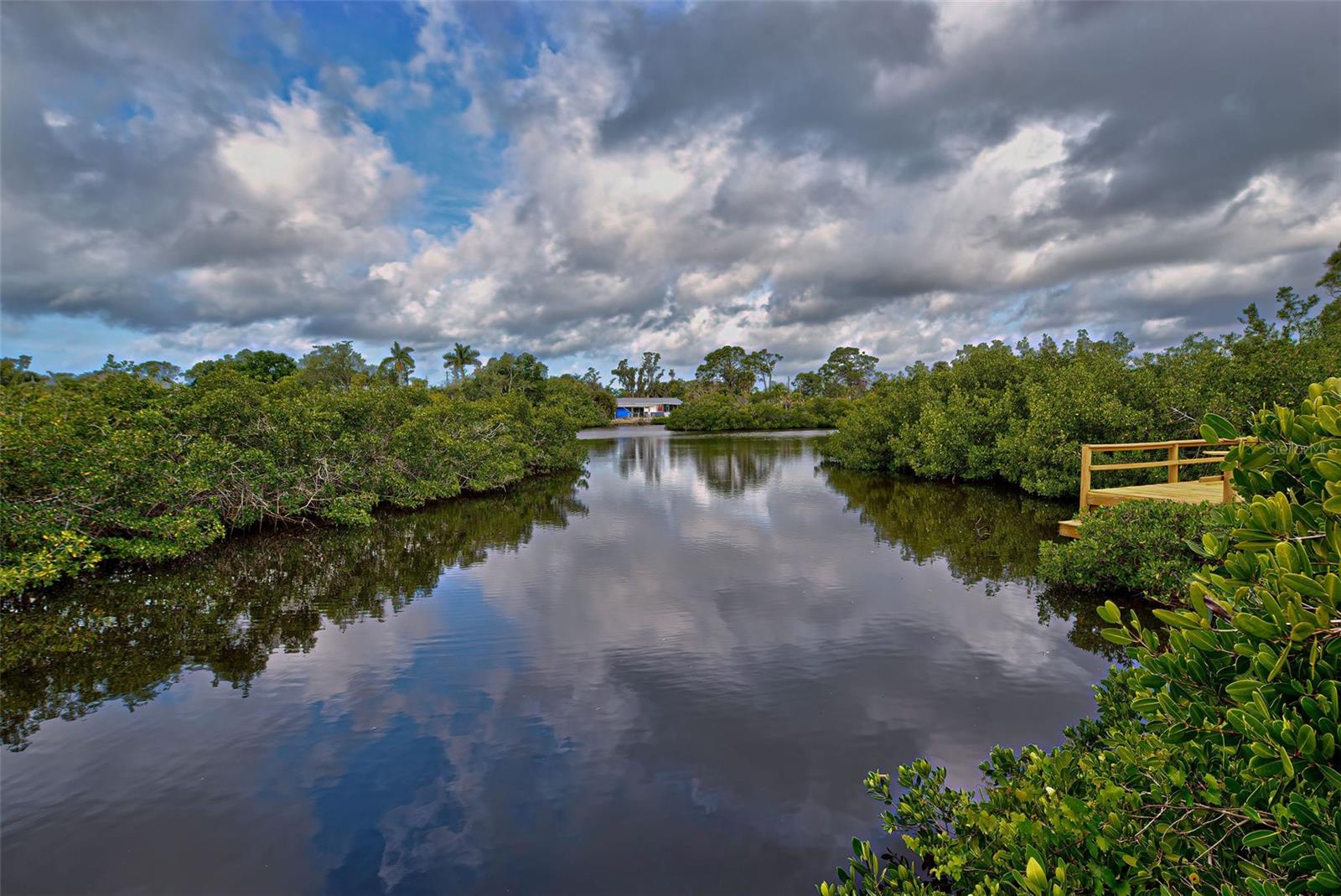 110 S OXFORD DR, ENGLEWOOD, FL, 34223