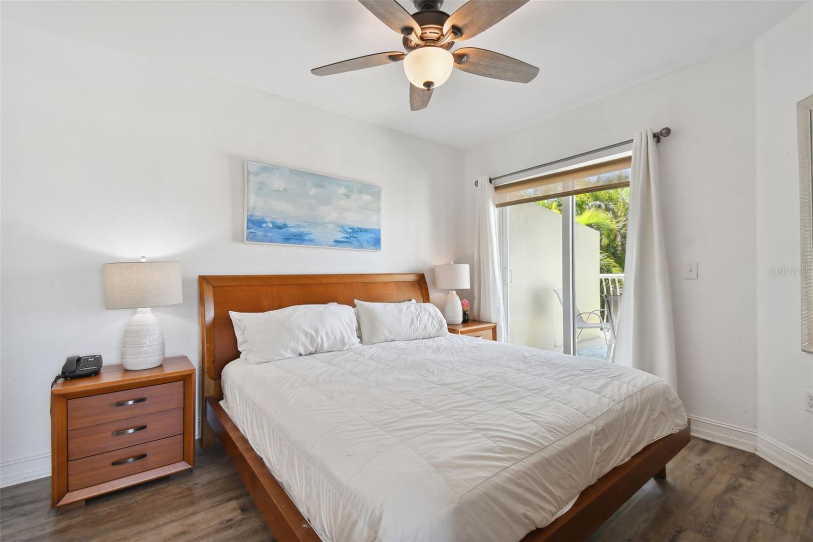 11605 GULF BLVD #208, TREASURE ISLAND, FL, 33706
