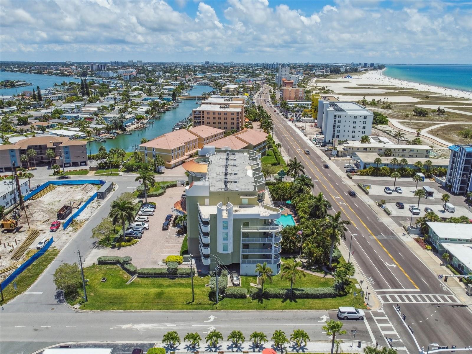 11605 GULF BLVD #208, TREASURE ISLAND, FL, 33706