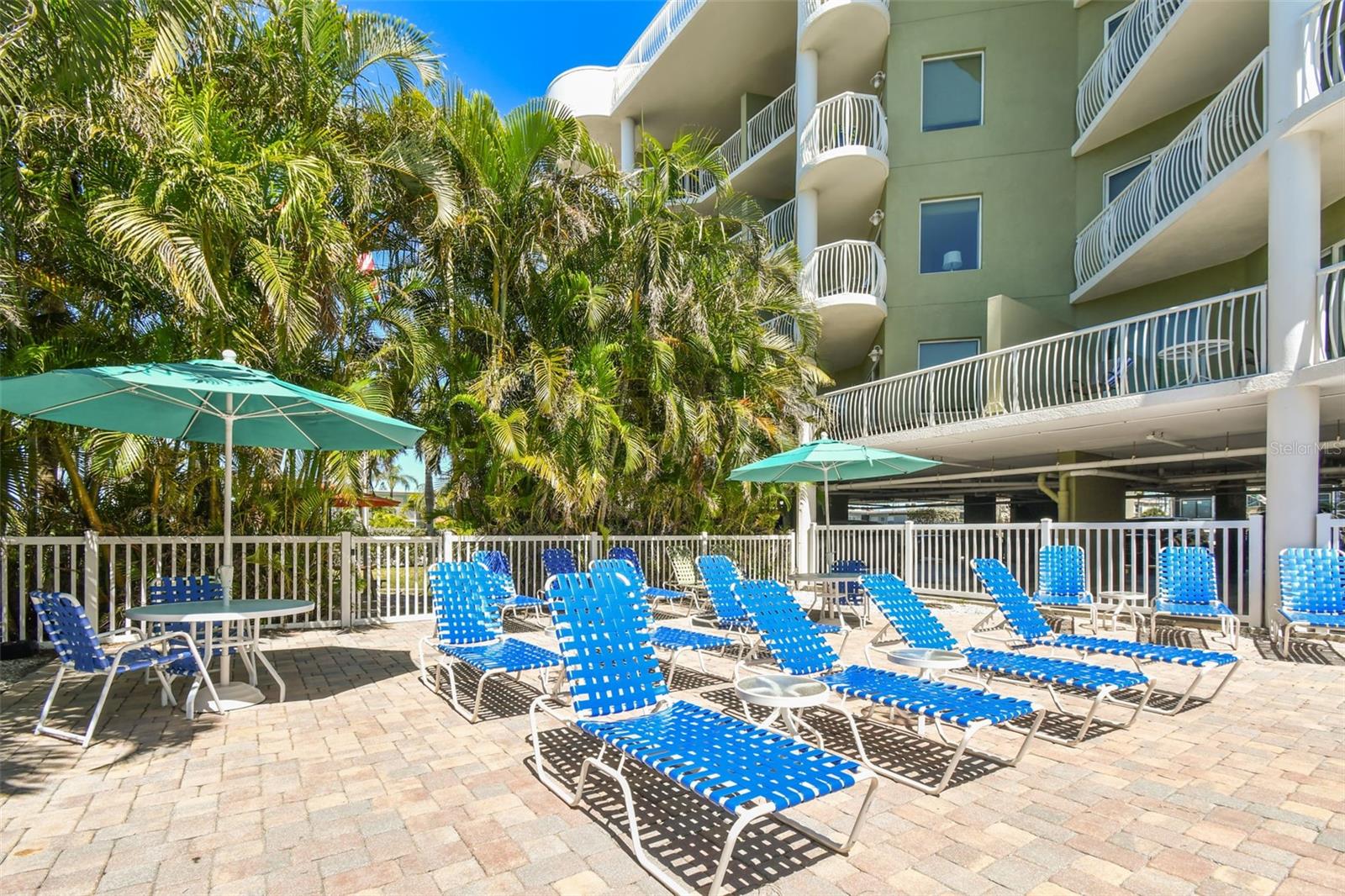 11605 GULF BLVD #208, TREASURE ISLAND, FL, 33706
