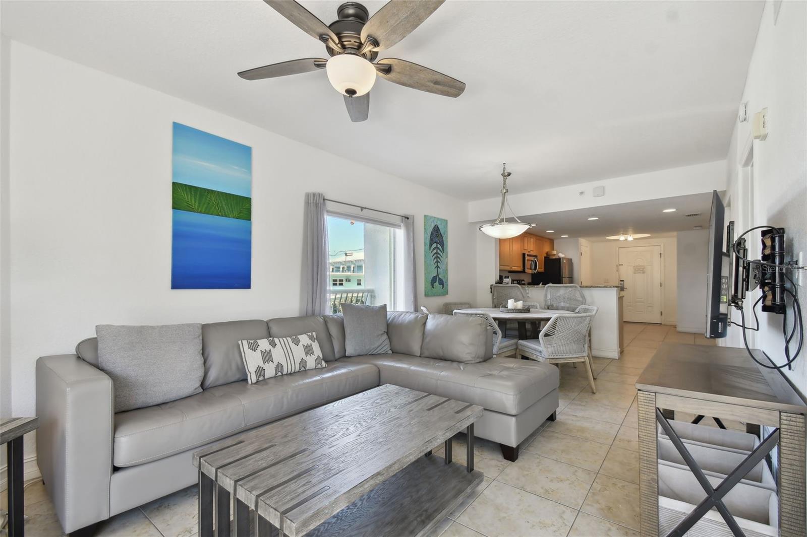 11605 GULF BLVD #208, TREASURE ISLAND, FL, 33706