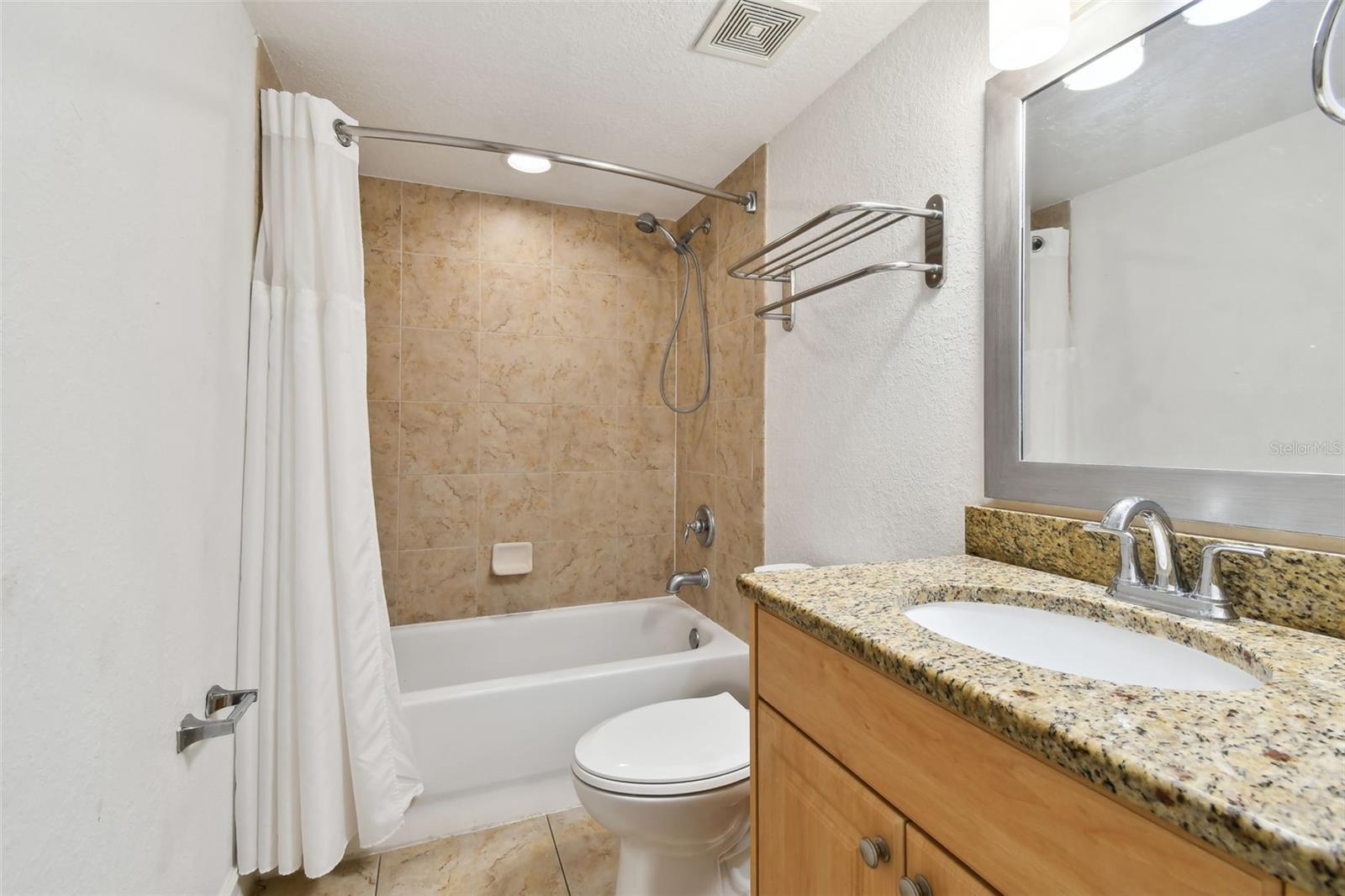 11605 GULF BLVD #208, TREASURE ISLAND, FL, 33706