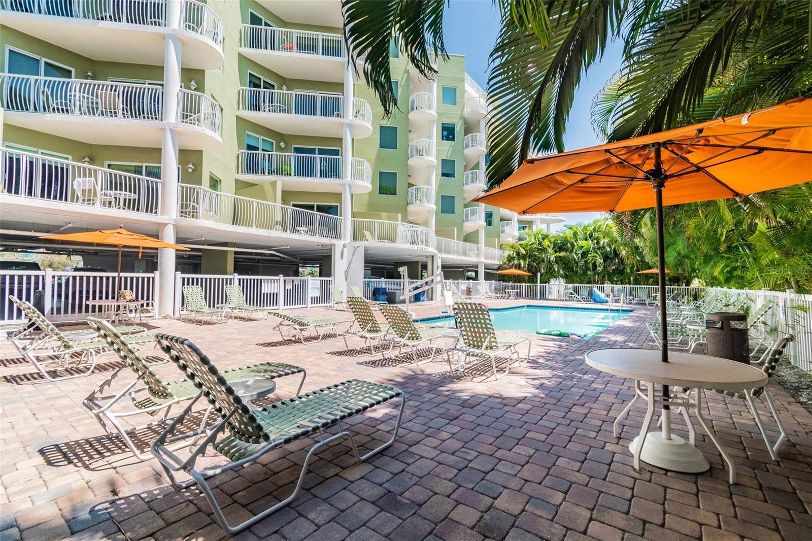 11605 GULF BLVD #208, TREASURE ISLAND, FL, 33706