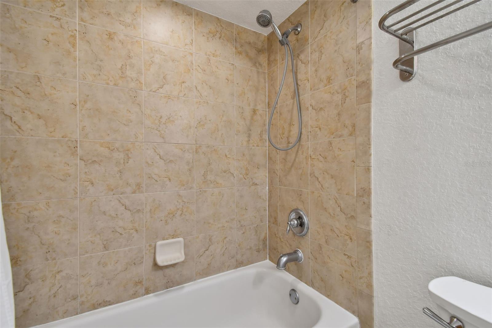 11605 GULF BLVD #208, TREASURE ISLAND, FL, 33706