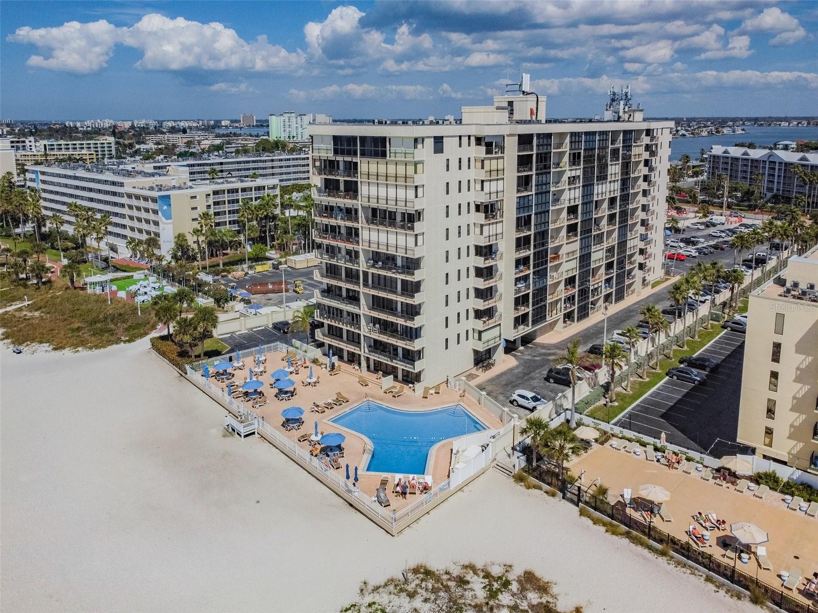 11605 GULF BLVD #208, TREASURE ISLAND, FL, 33706