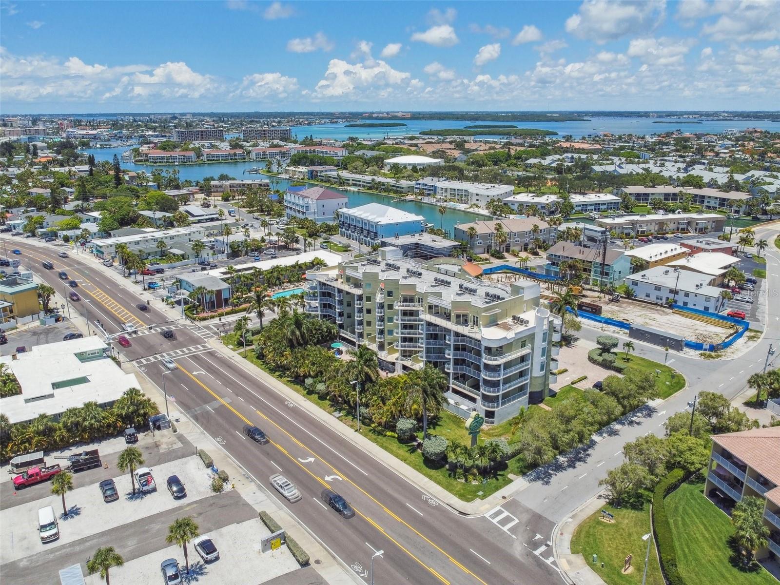 11605 GULF BLVD #208, TREASURE ISLAND, FL, 33706