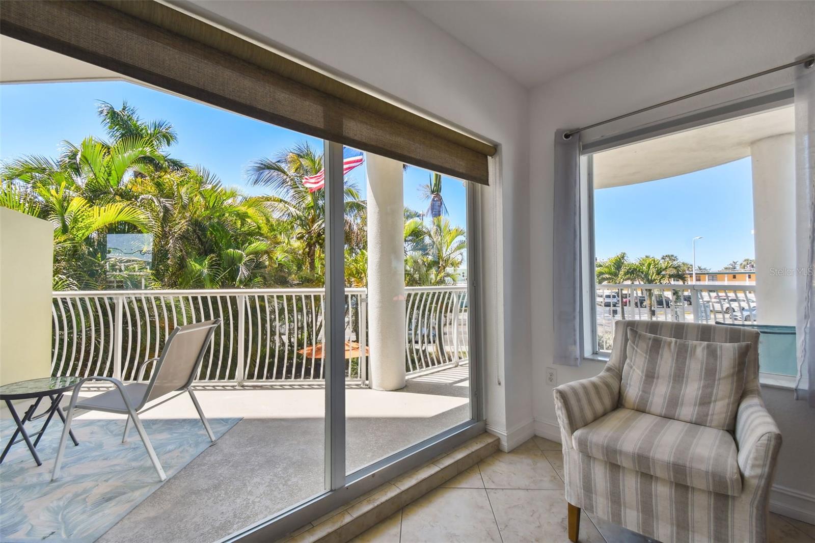 11605 GULF BLVD #208, TREASURE ISLAND, FL, 33706