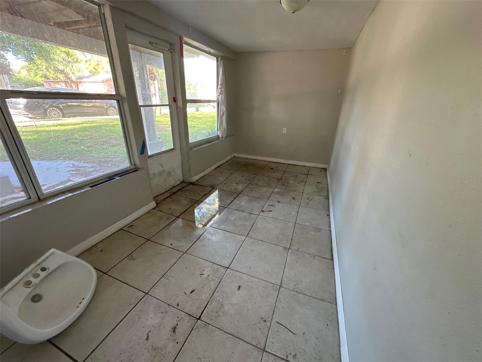 515 E MORGAN ST, TARPON SPRINGS, FL, 34689
