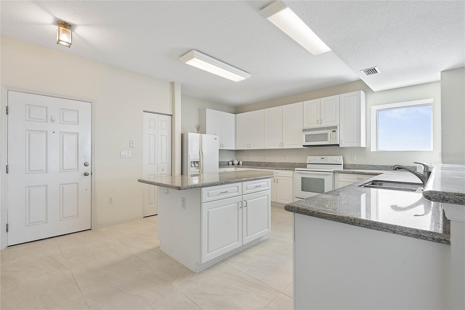 80 SURFVIEW DR #601, PALM COAST, FL, 32137