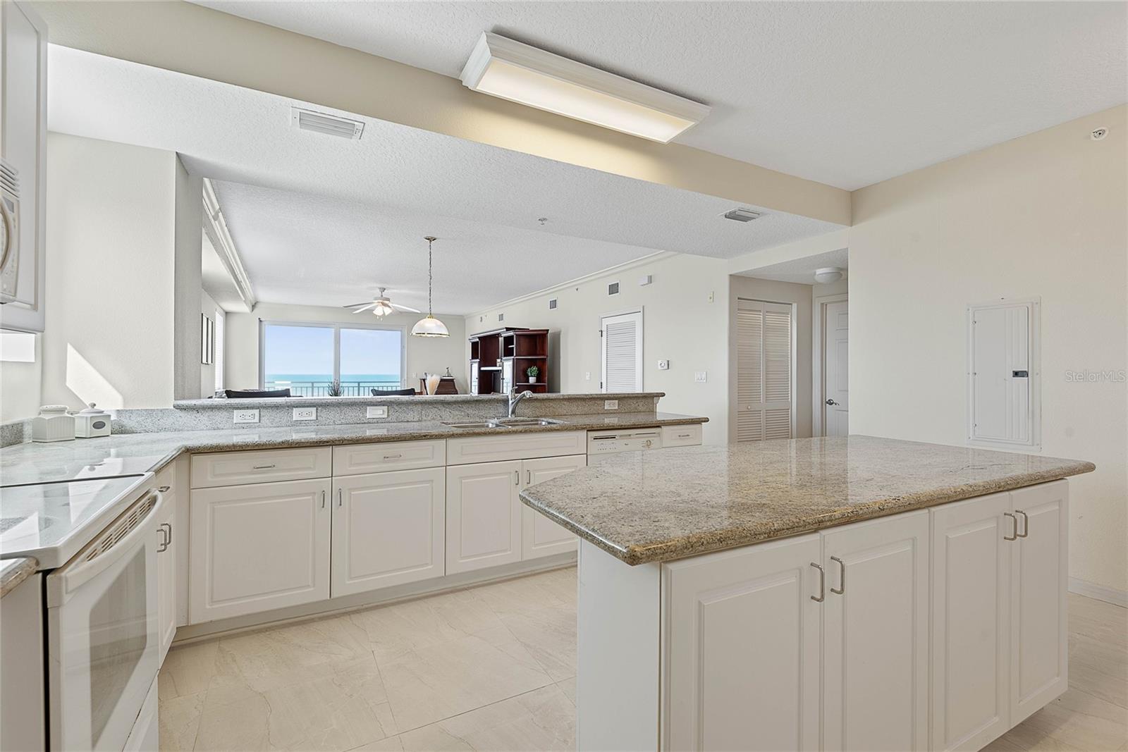 80 SURFVIEW DR #601, PALM COAST, FL, 32137