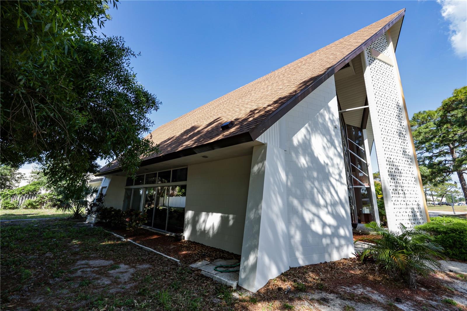 1600 BANYAN DR, VENICE, FL, 34293