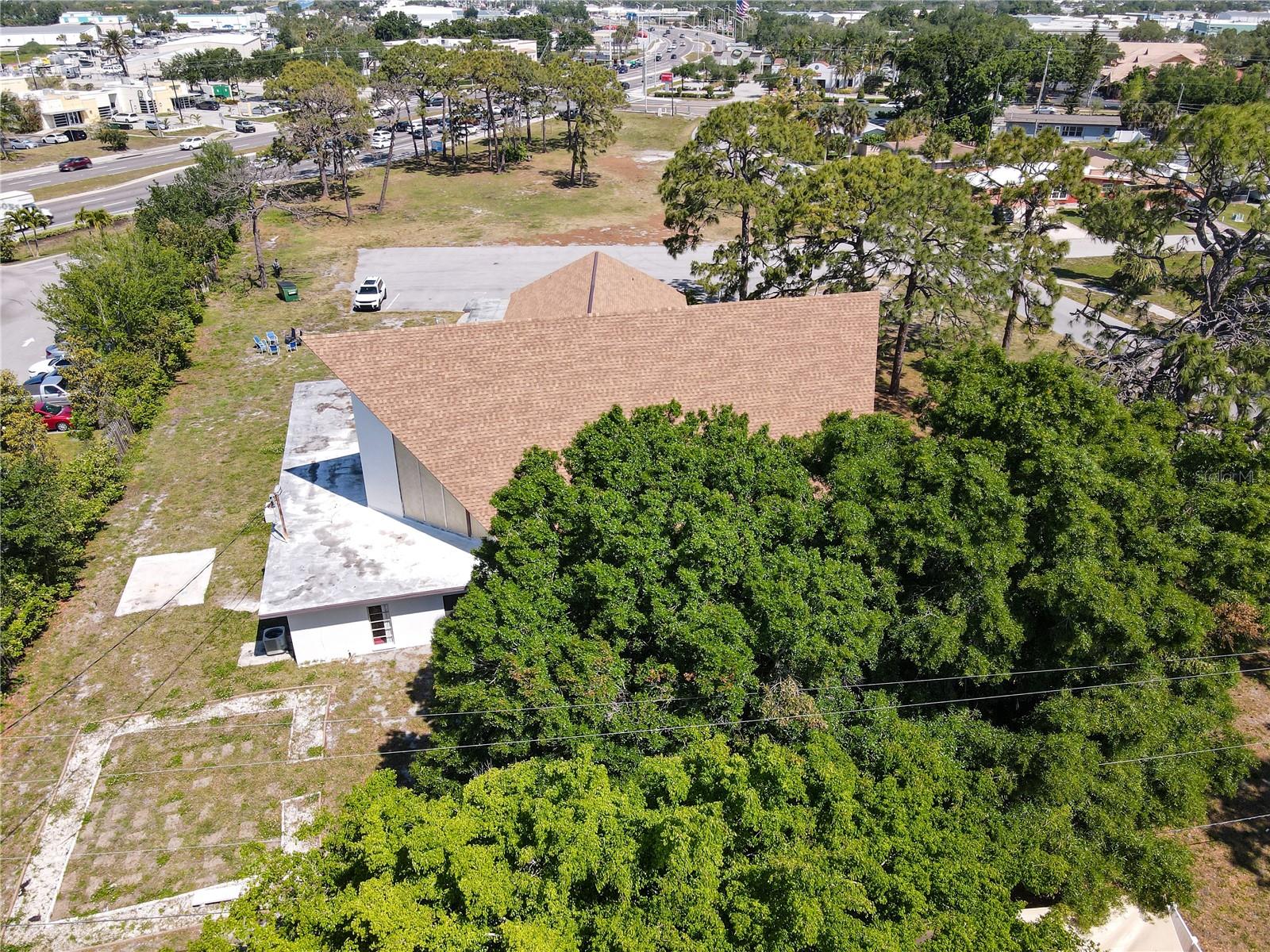1600 BANYAN DR, VENICE, FL, 34293