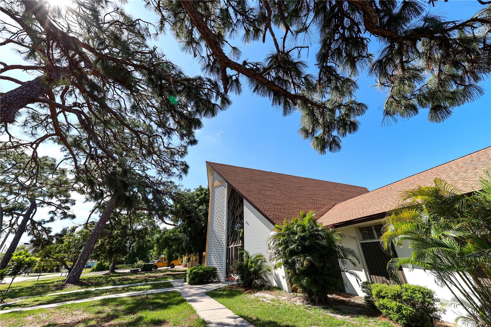1600 BANYAN DR, VENICE, FL, 34293