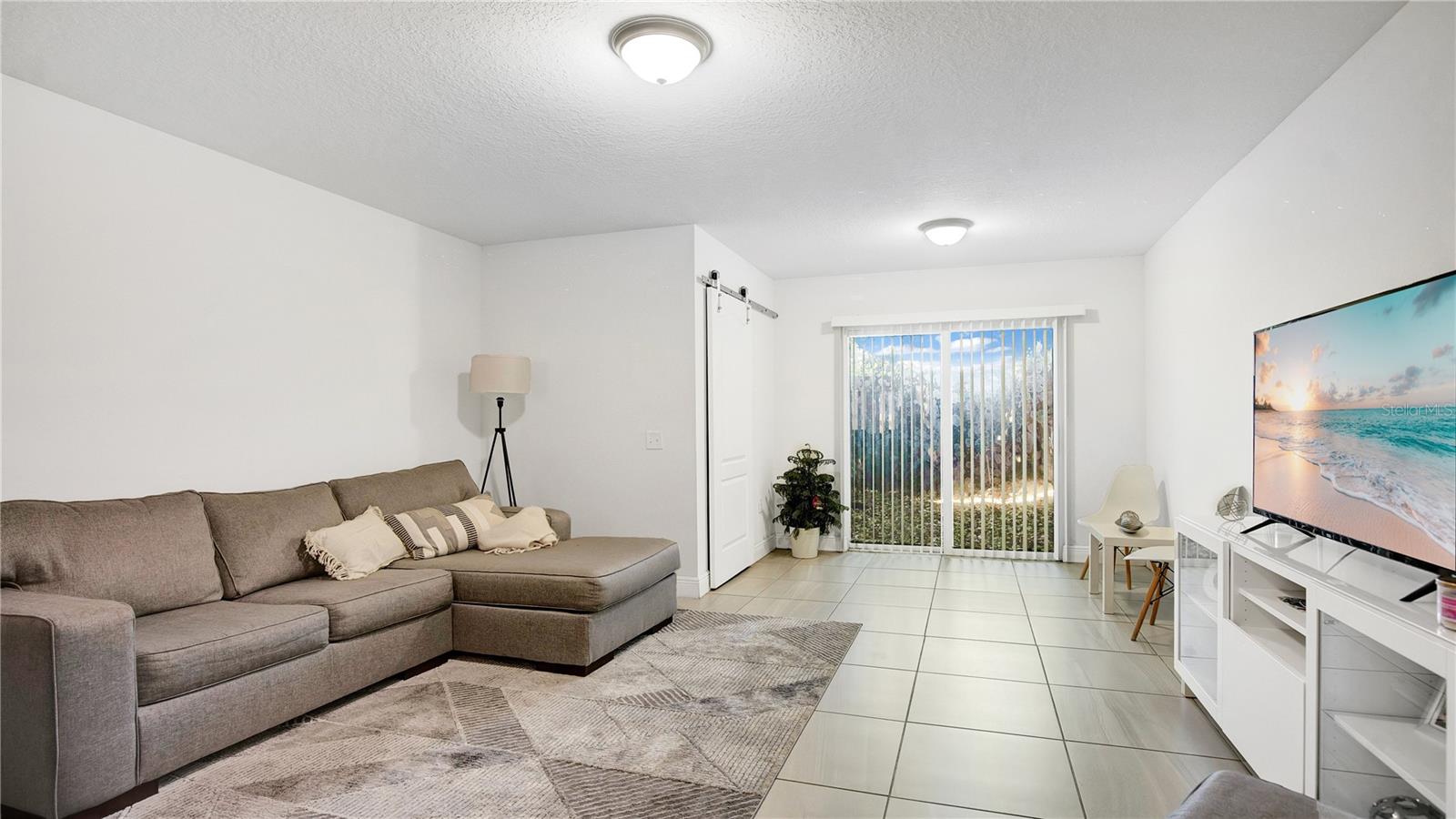 1860 FOXHALL CIR #1860, KISSIMMEE, FL, 34741
