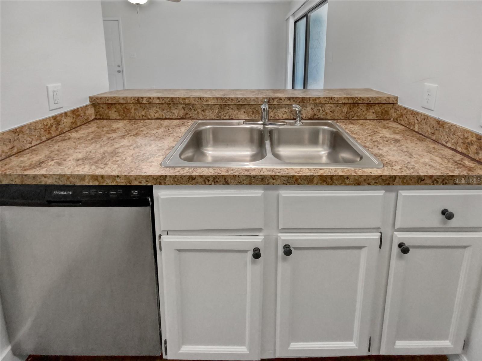 196 RIVERBEND DR #101, ALTAMONTE SPRINGS, FL, 32714