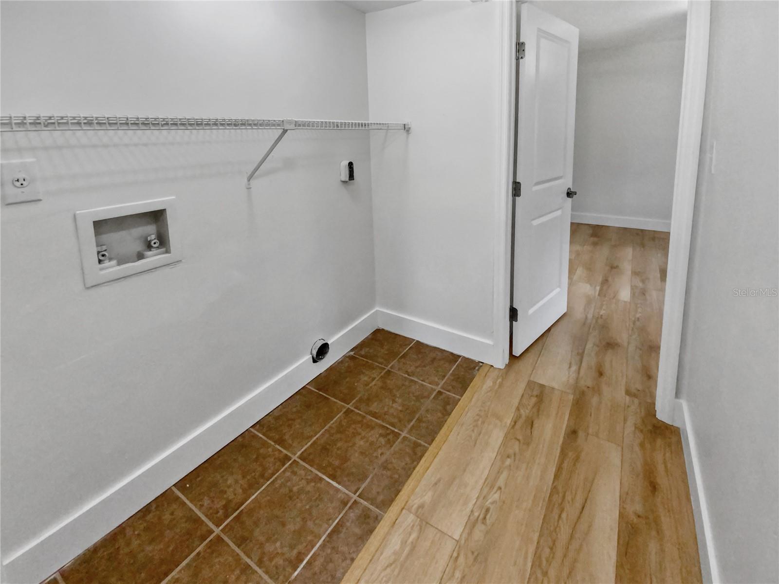 196 RIVERBEND DR #101, ALTAMONTE SPRINGS, FL, 32714