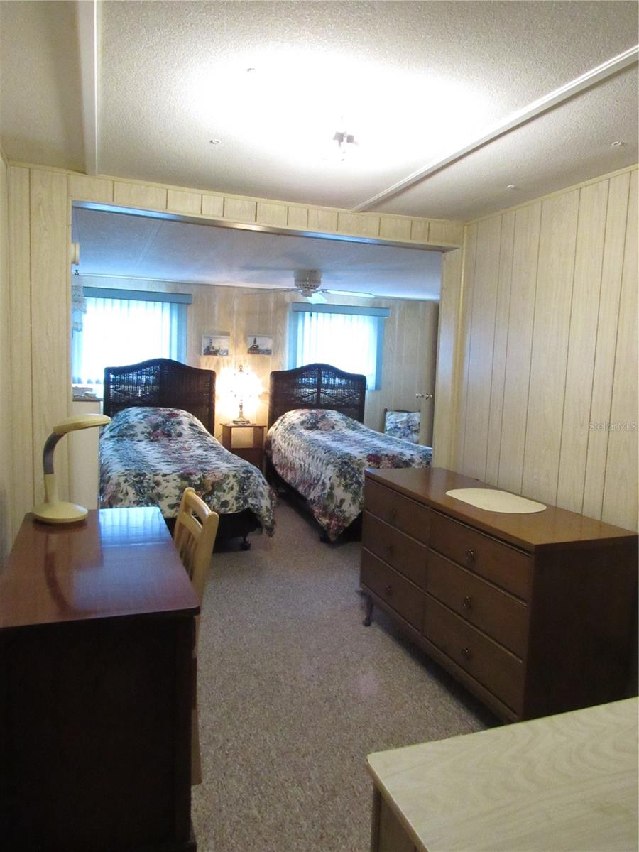 37112 SANDRA AVE, ZEPHYRHILLS, FL, 33542