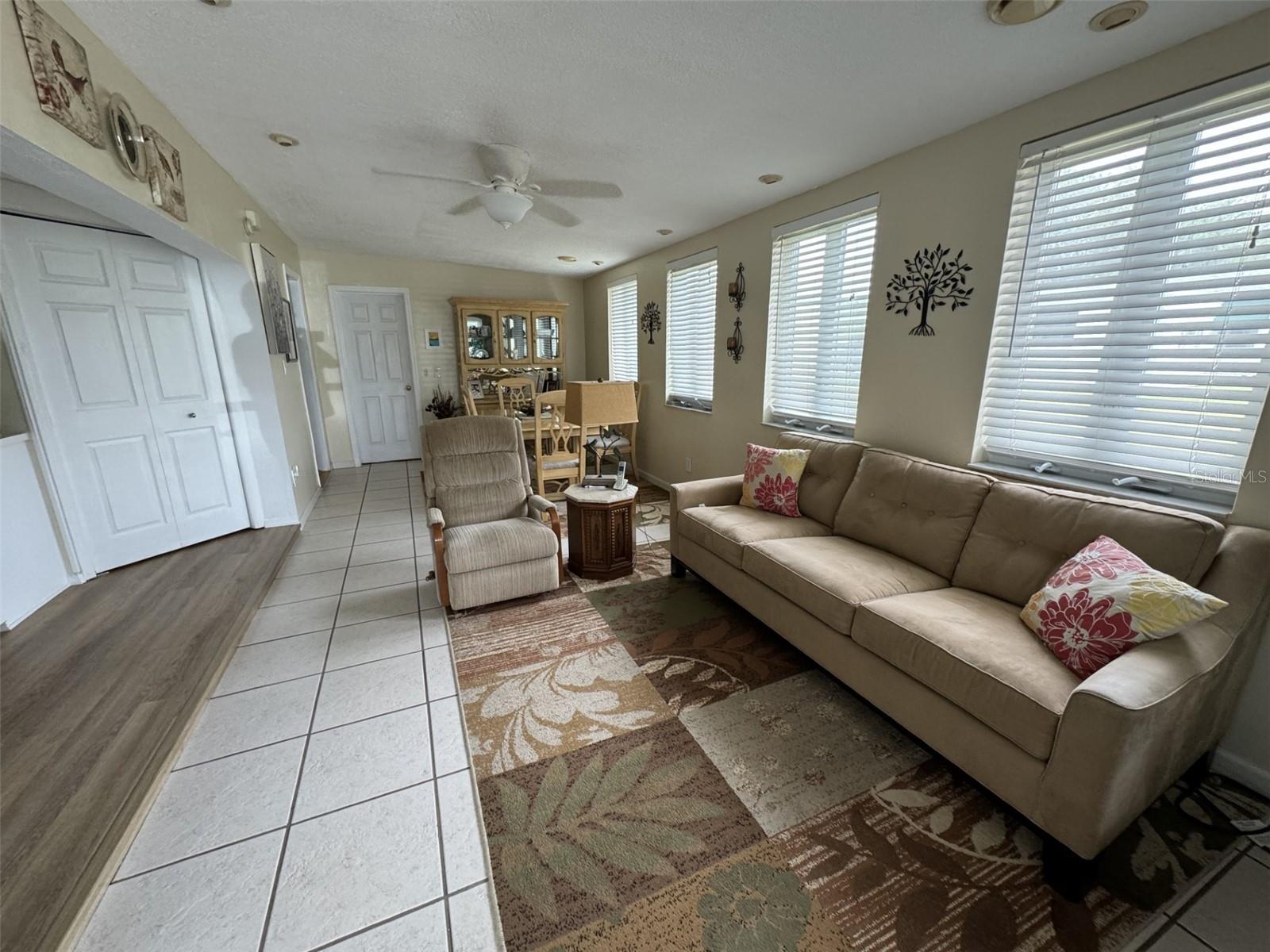 245 CHERRYWOOD DR, LAKE WALES, FL, 33898