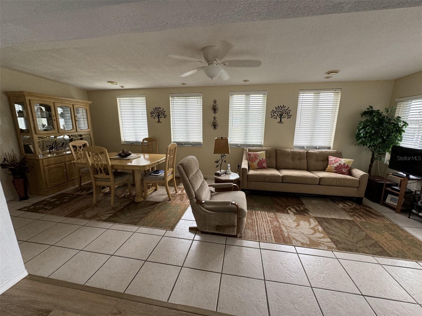 245 CHERRYWOOD DR, LAKE WALES, FL, 33898