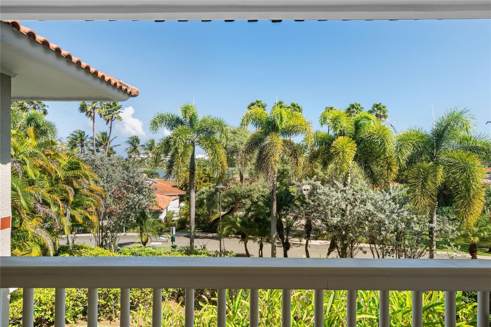 PR9105564 Property Photo