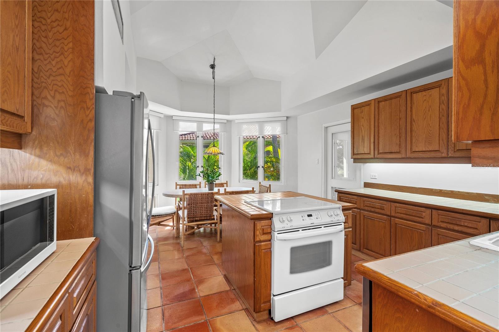 PR9105564 Property Photo