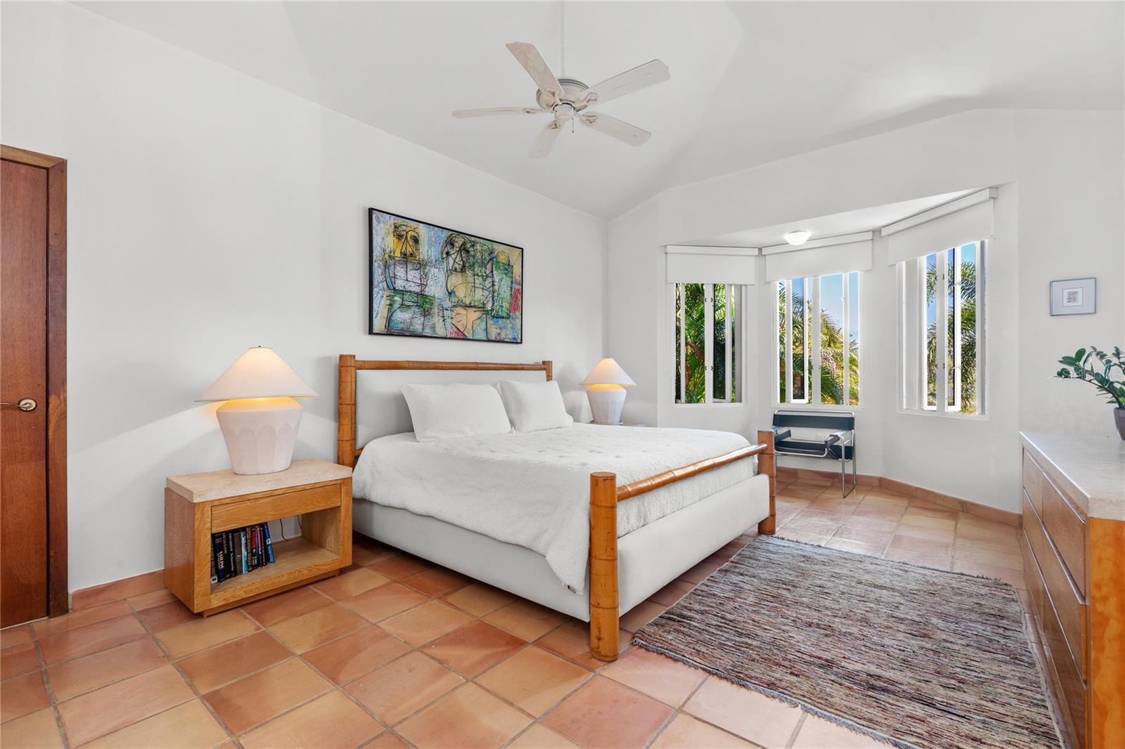 PR9105564 Property Photo