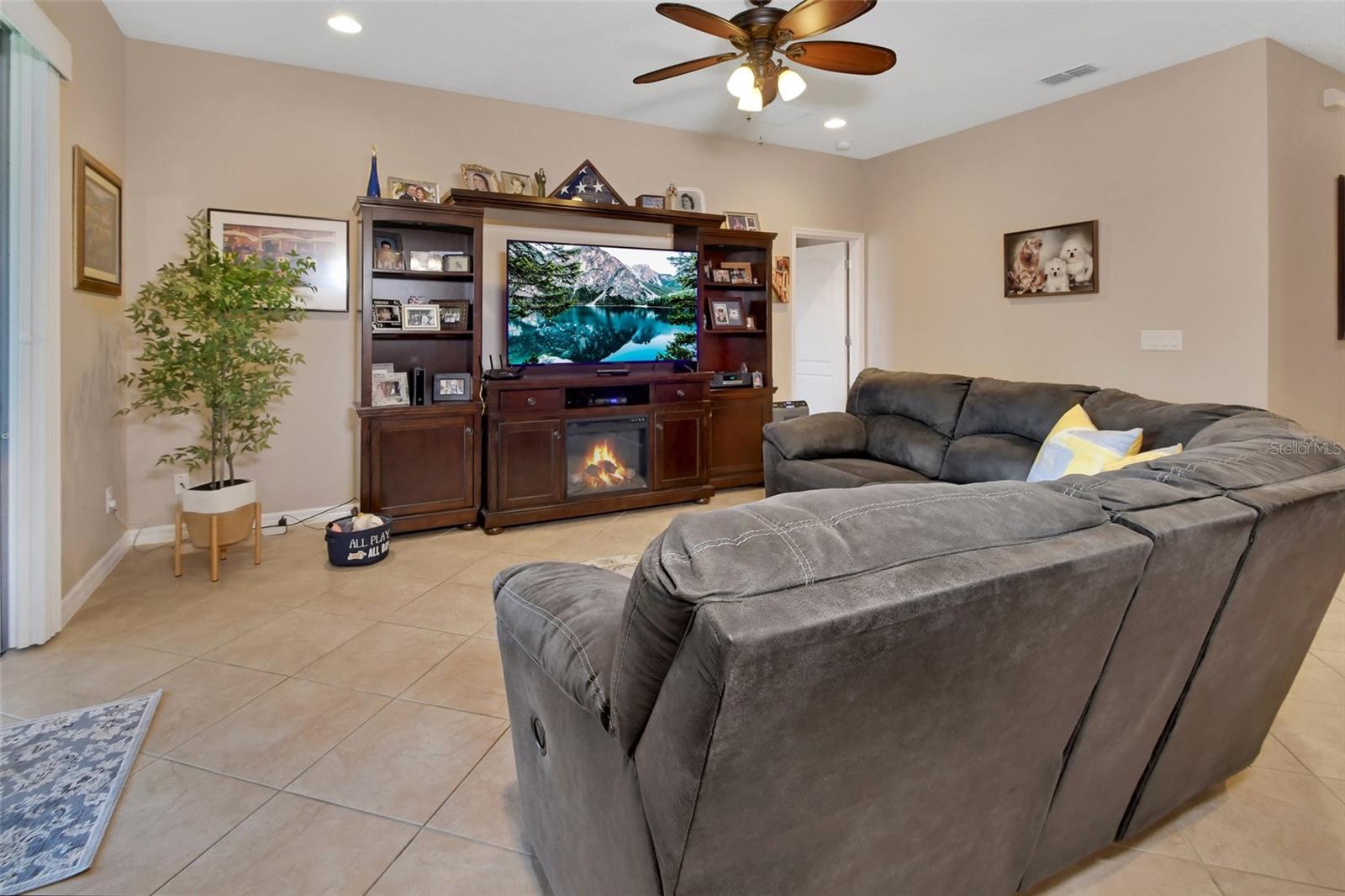 605 CHAMPIONS GATE BLVD, DELAND, FL, 32724