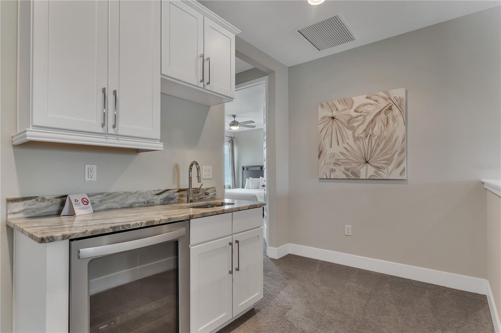300 FALLS DR, KISSIMMEE, FL, 34747