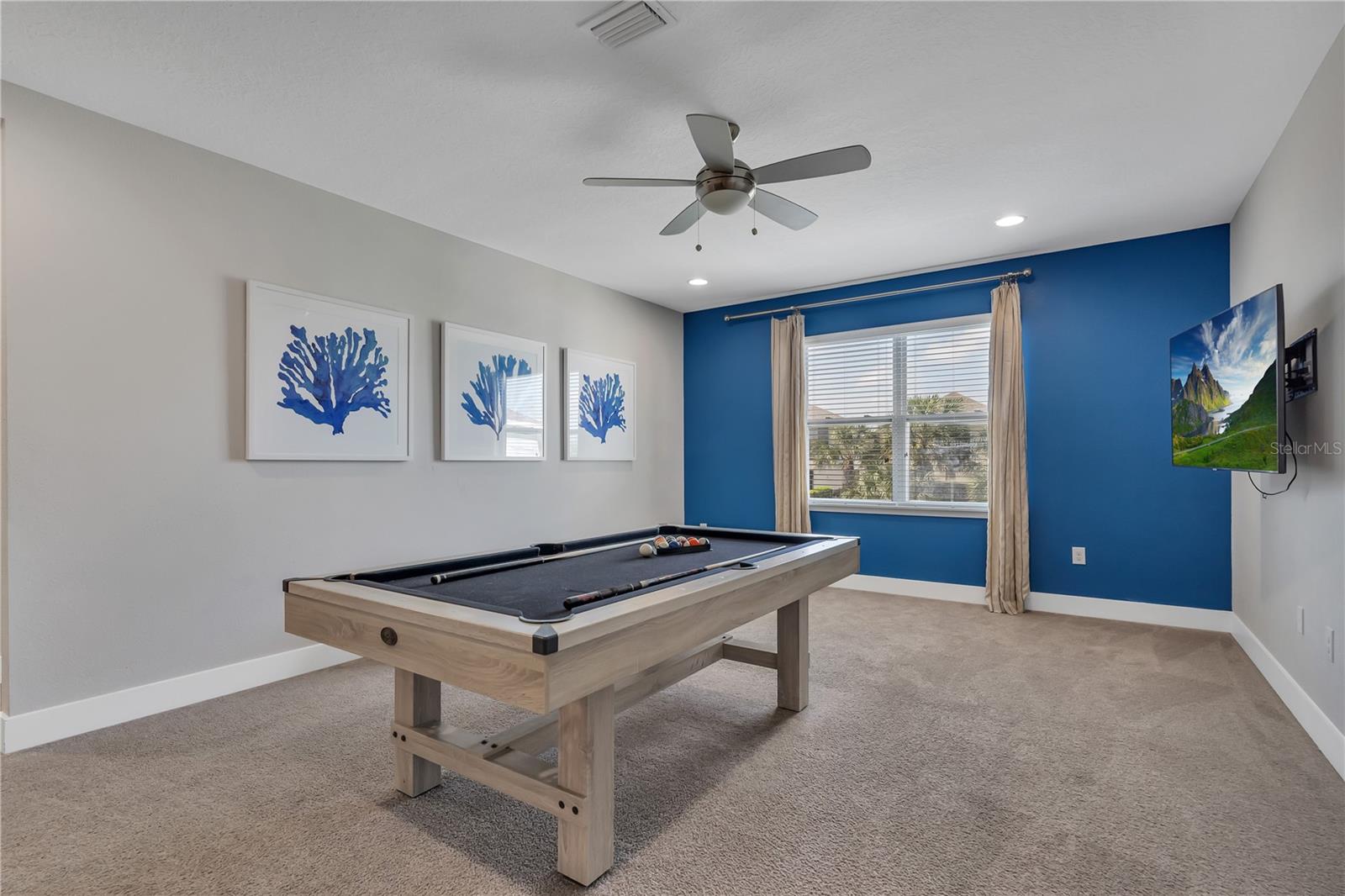 300 FALLS DR, KISSIMMEE, FL, 34747