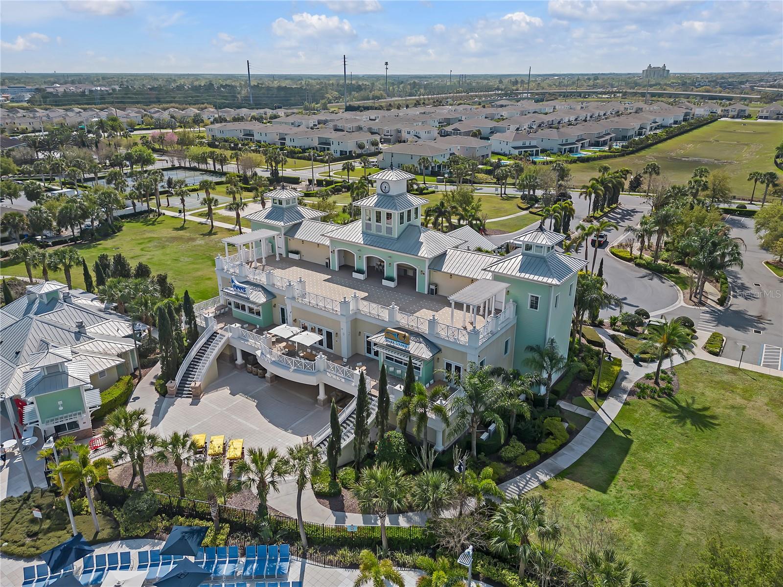 300 FALLS DR, KISSIMMEE, FL, 34747