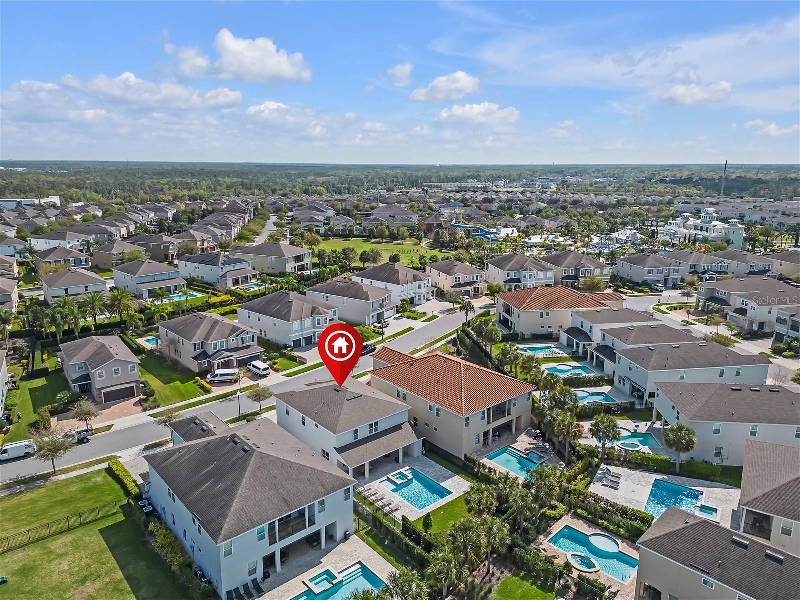 300 FALLS DR, KISSIMMEE, FL, 34747