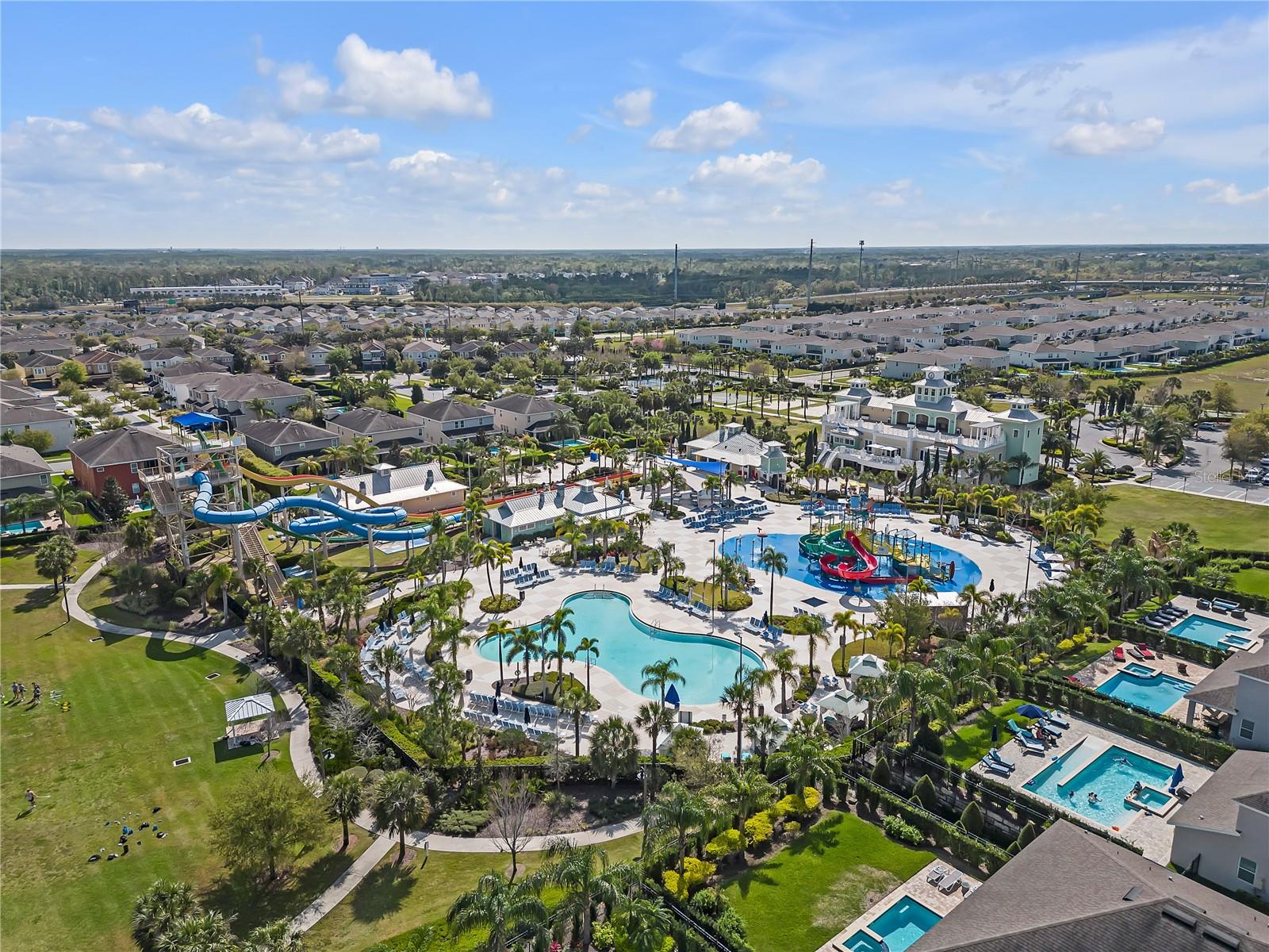 300 FALLS DR, KISSIMMEE, FL, 34747