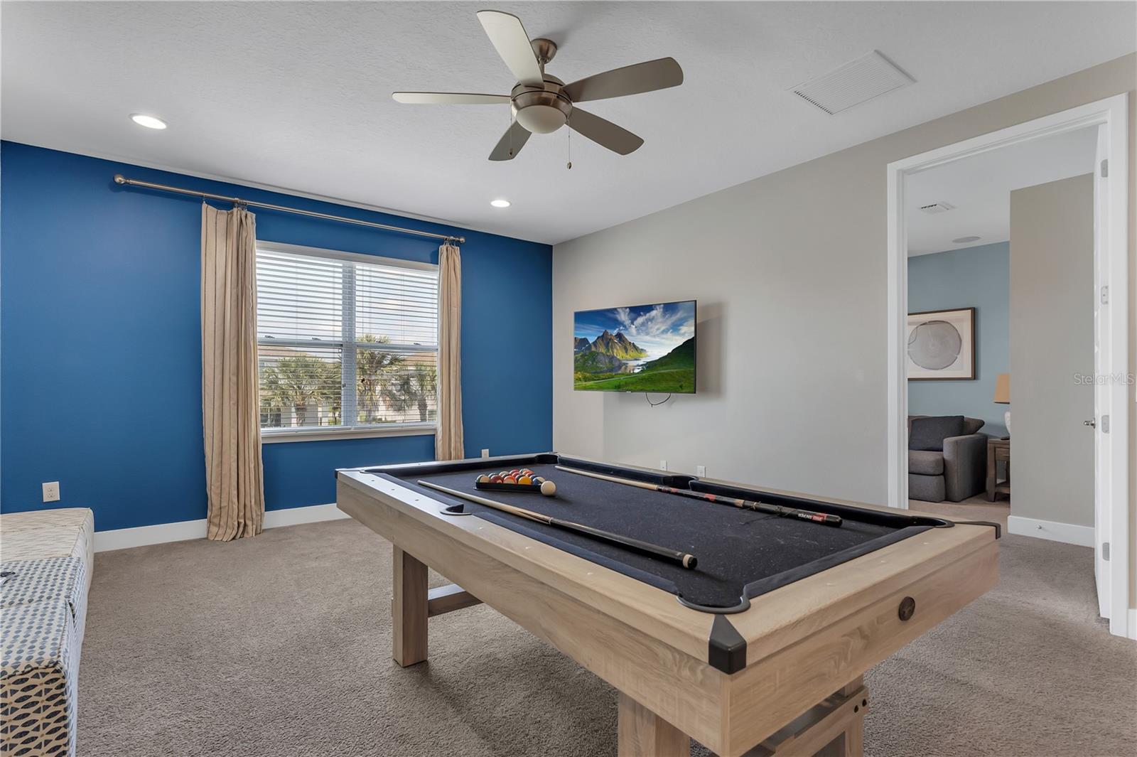300 FALLS DR, KISSIMMEE, FL, 34747