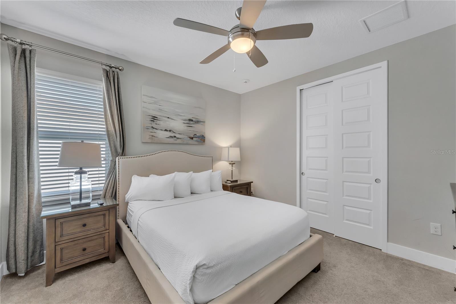 300 FALLS DR, KISSIMMEE, FL, 34747