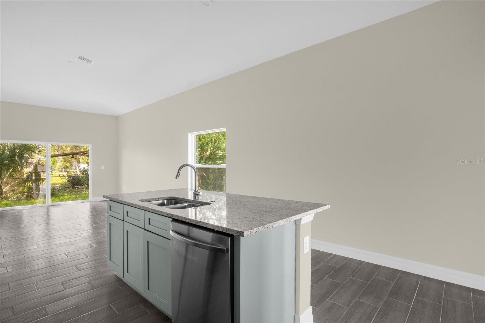 5237 GOLDEN GATE BLVD, POLK CITY, FL, 33868