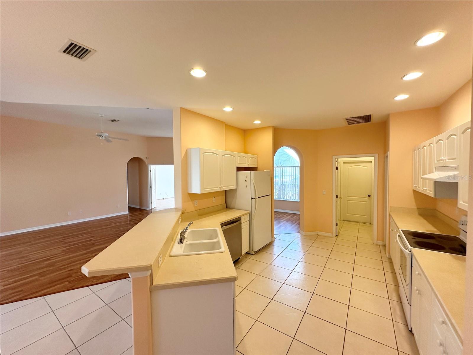 11 SEA TRL, PALM COAST, FL, 32164