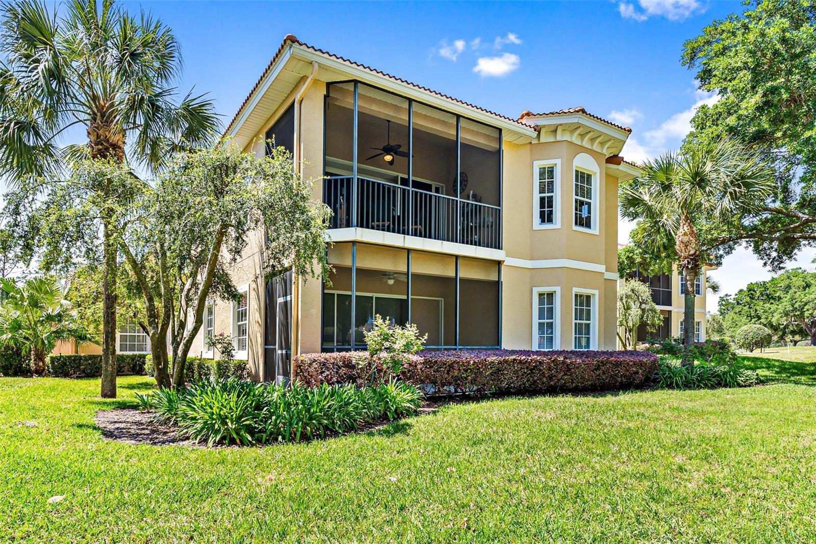 26142 AVENIDA LAS COLINAS #2B, HOWEY IN THE HILLS, FL, 34737