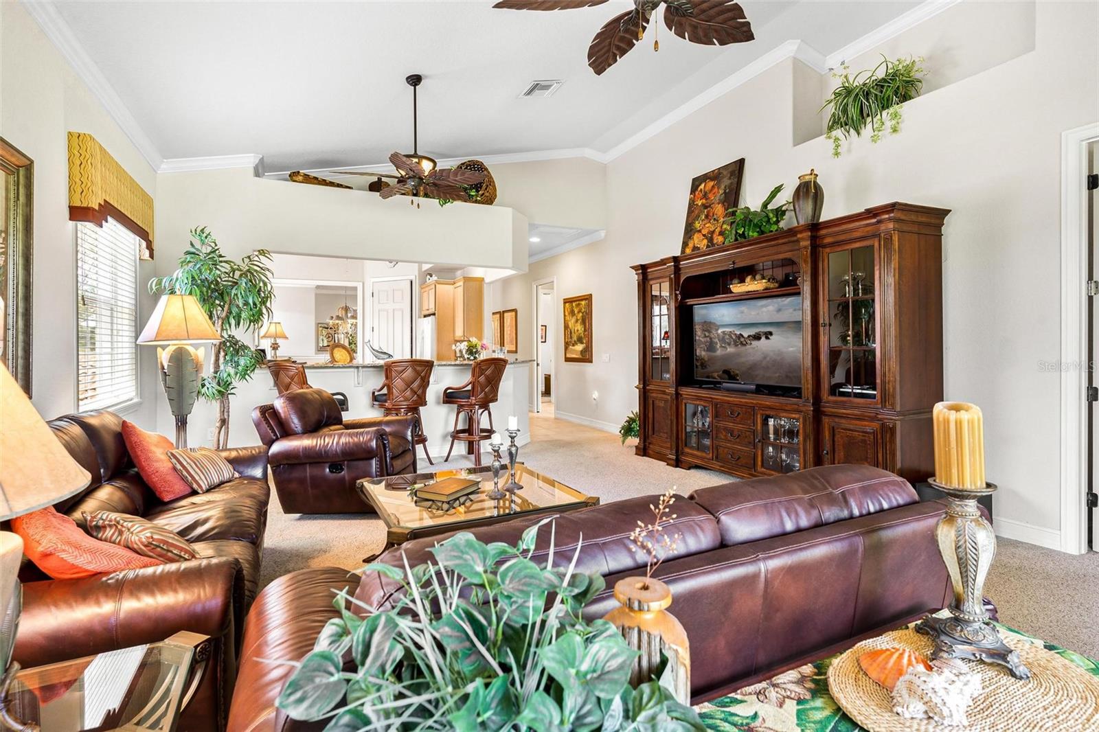 26142 AVENIDA LAS COLINAS #2B, HOWEY IN THE HILLS, FL, 34737