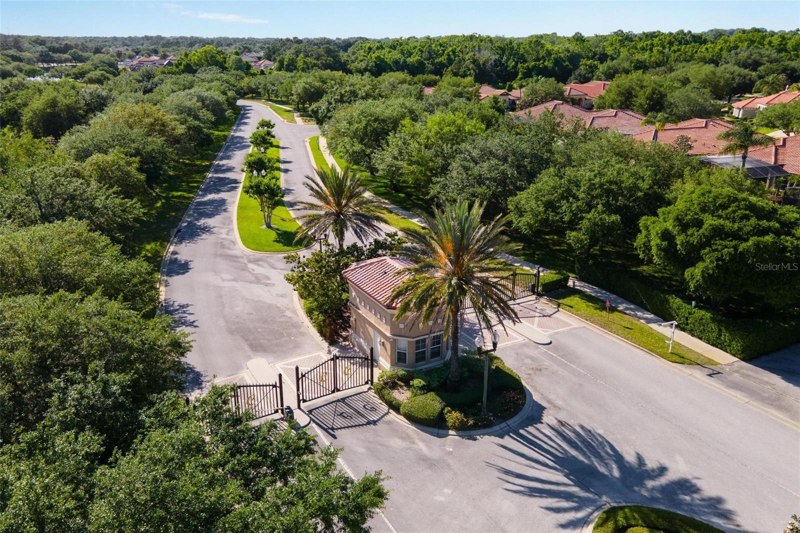 26142 AVENIDA LAS COLINAS #2B, HOWEY IN THE HILLS, FL, 34737