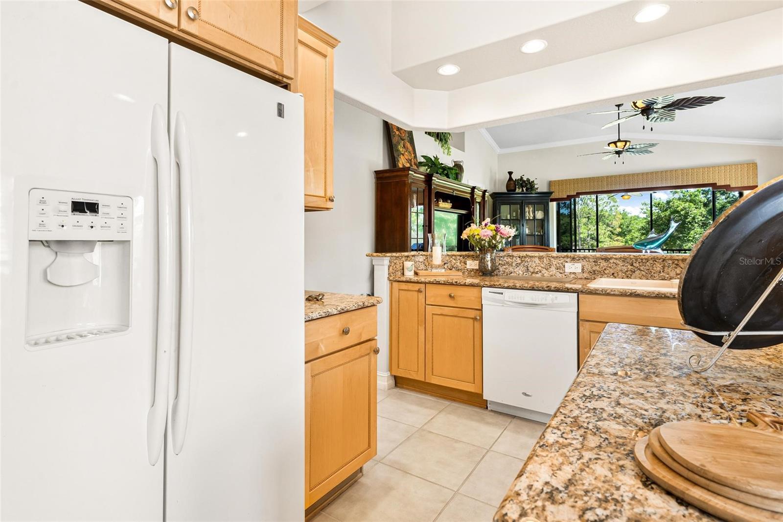 26142 AVENIDA LAS COLINAS #2B, HOWEY IN THE HILLS, FL, 34737