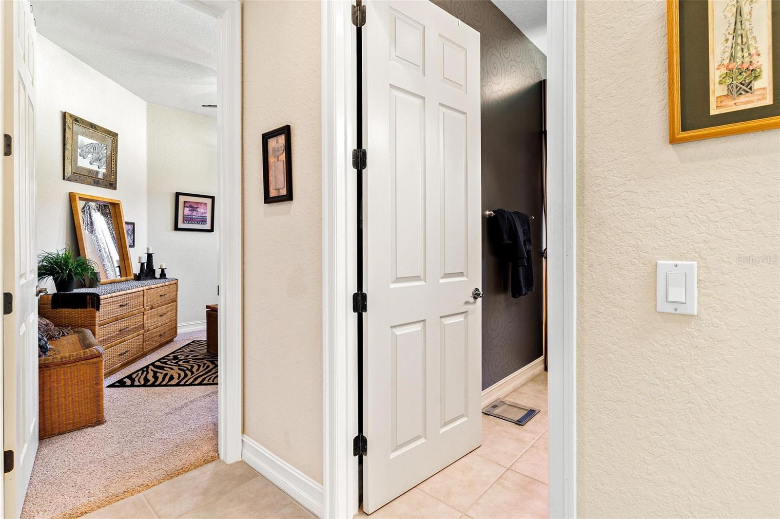 26142 AVENIDA LAS COLINAS #2B, HOWEY IN THE HILLS, FL, 34737