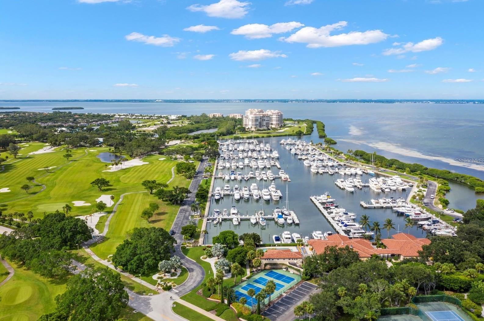 2600 HARBOURSIDE DR #R-02, LONGBOAT KEY, FL, 34228