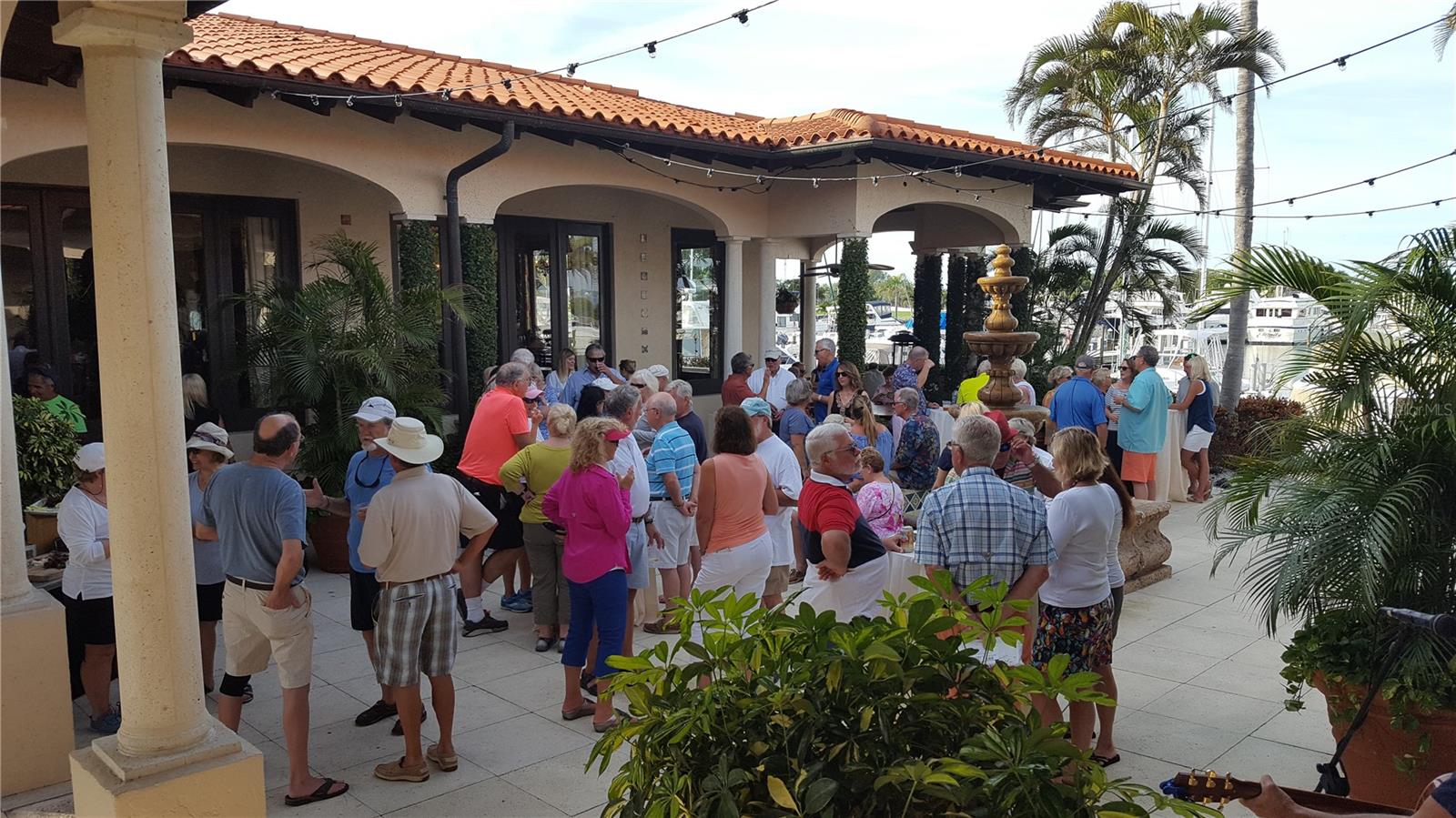 2600 HARBOURSIDE DR #R-02, LONGBOAT KEY, FL, 34228