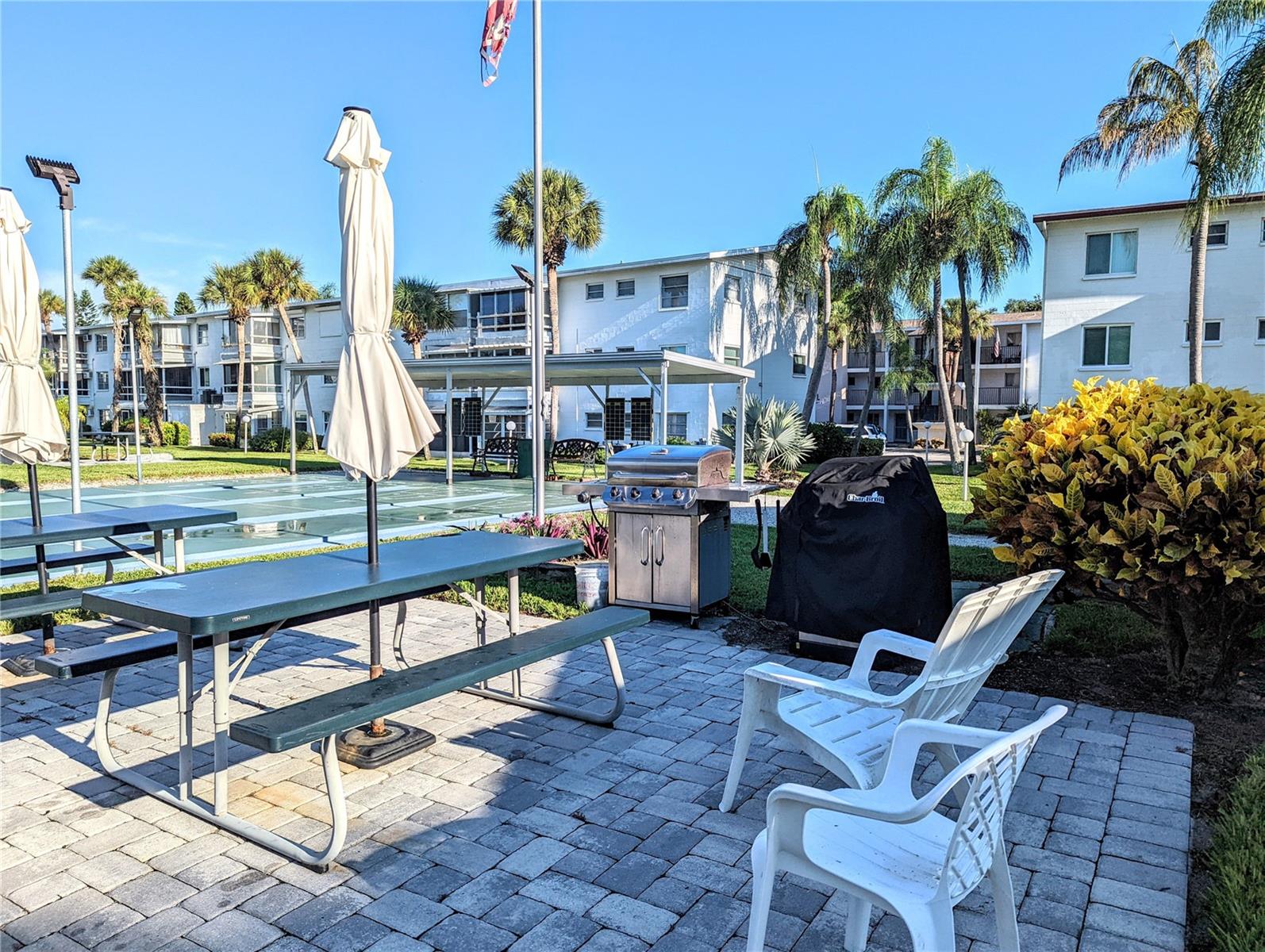 2051 SUNSET DR #G4, BRADENTON, FL, 34207