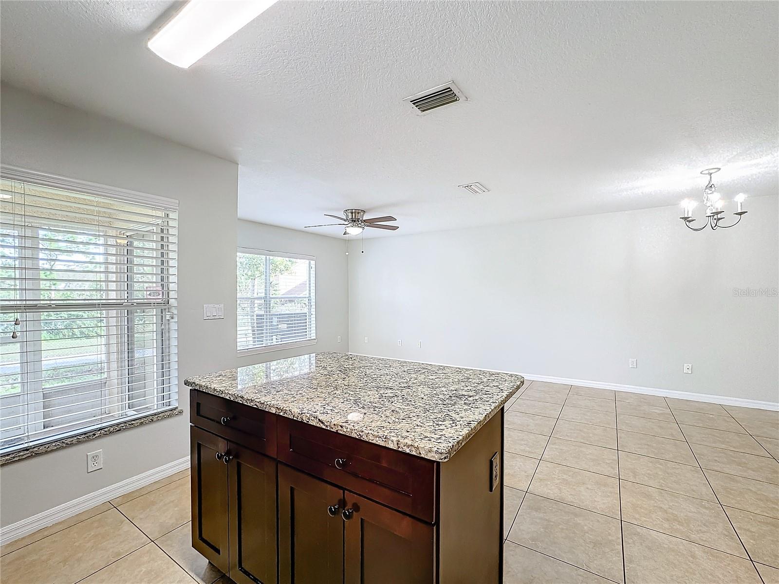 2830 CLUB CORTILE CIRCLE, KISSIMMEE, FL, 34746