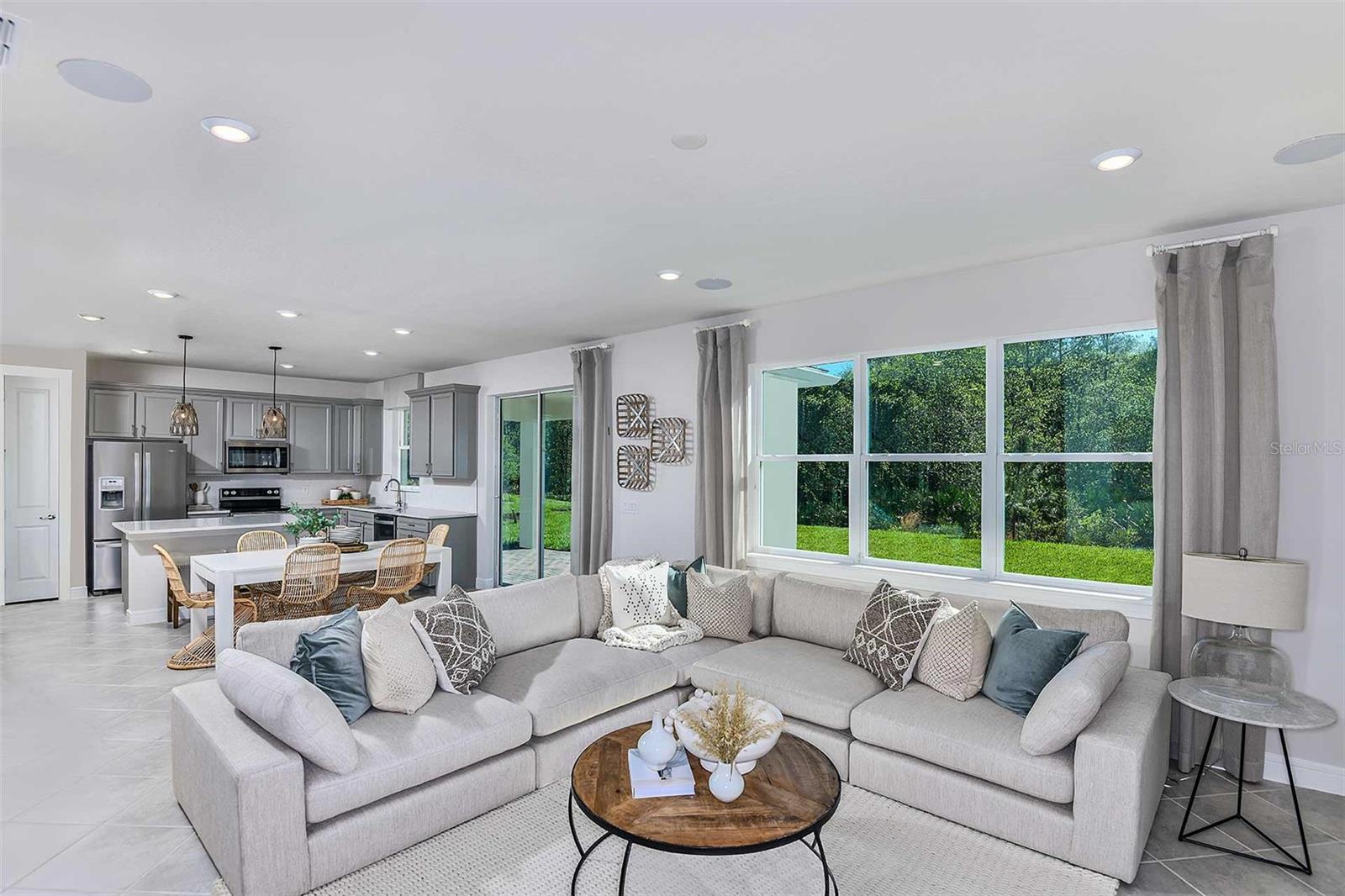 4131 MEANDERING BAY DR, APOPKA, FL, 32712