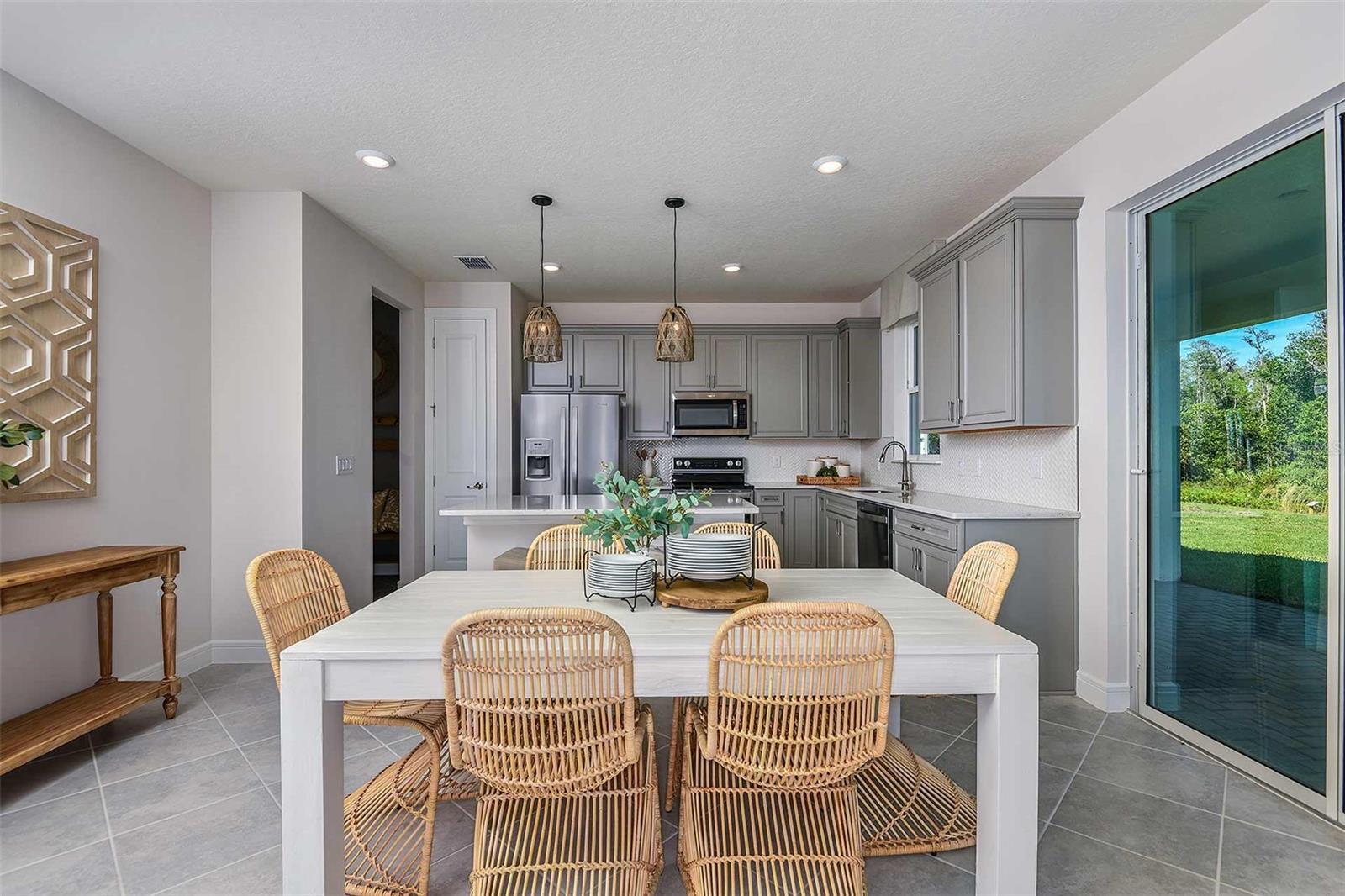 4131 MEANDERING BAY DR, APOPKA, FL, 32712