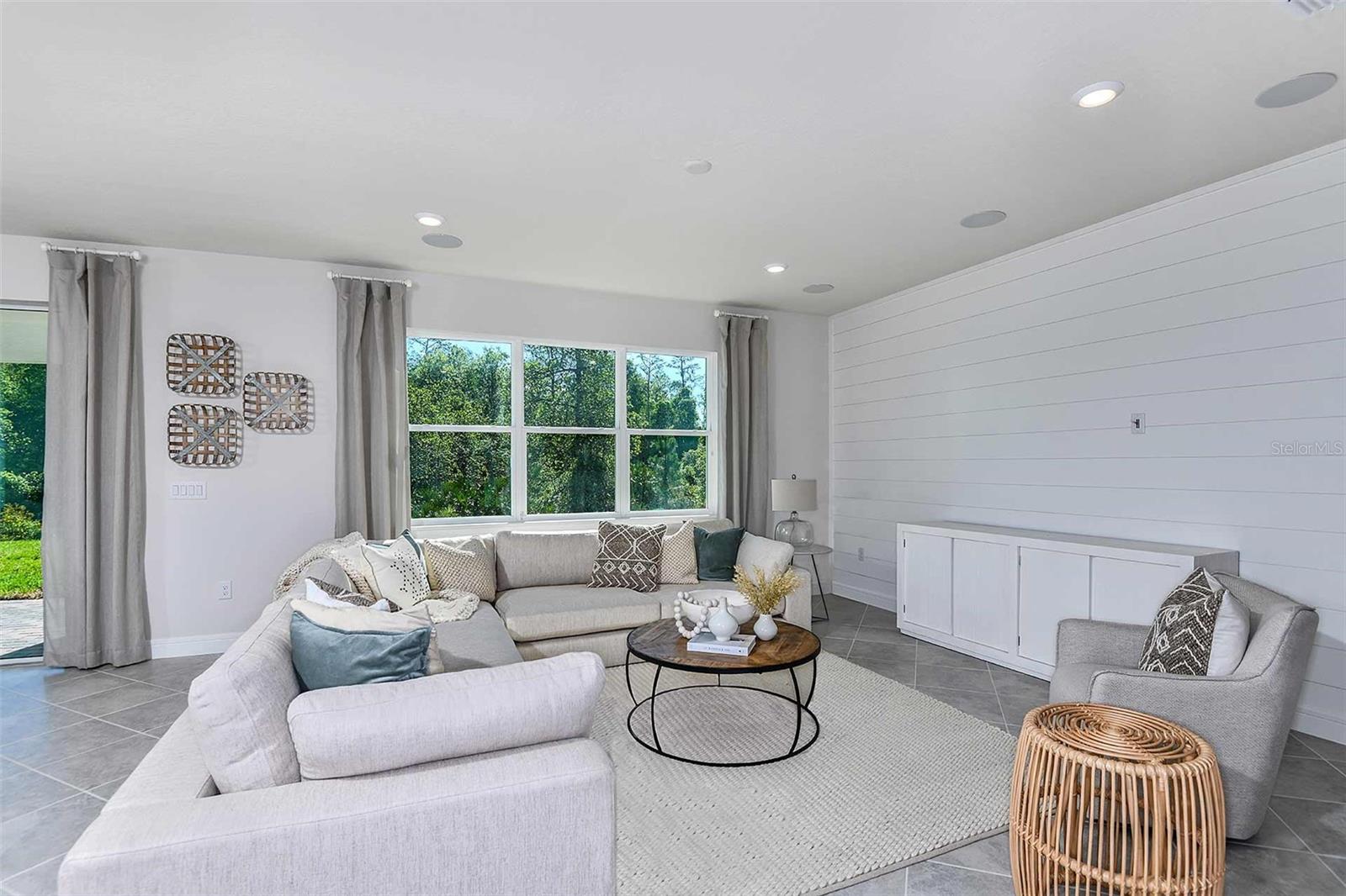 4131 MEANDERING BAY DR, APOPKA, FL, 32712