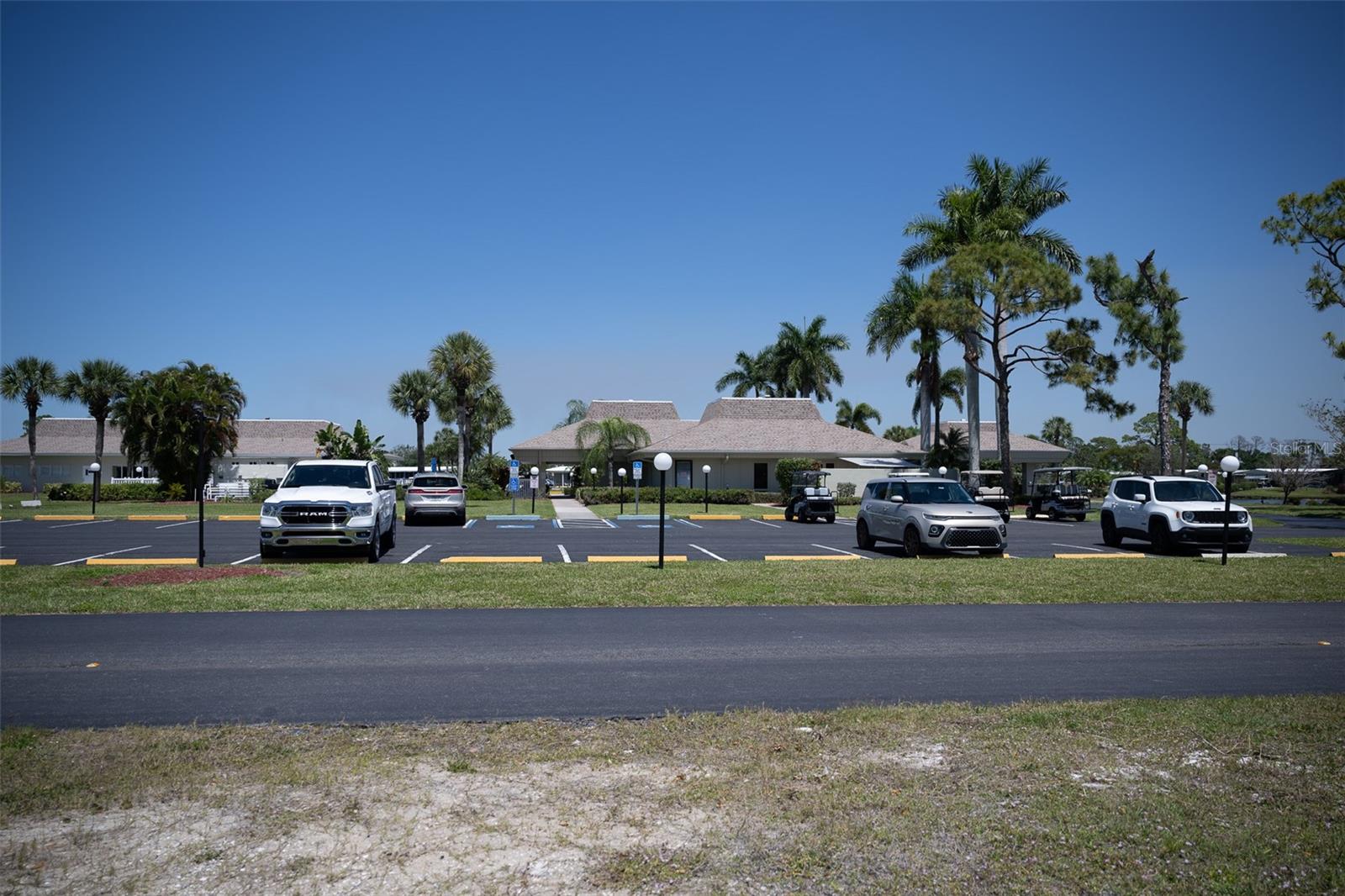 307 ROBALO, NORTH PORT, FL, 34287